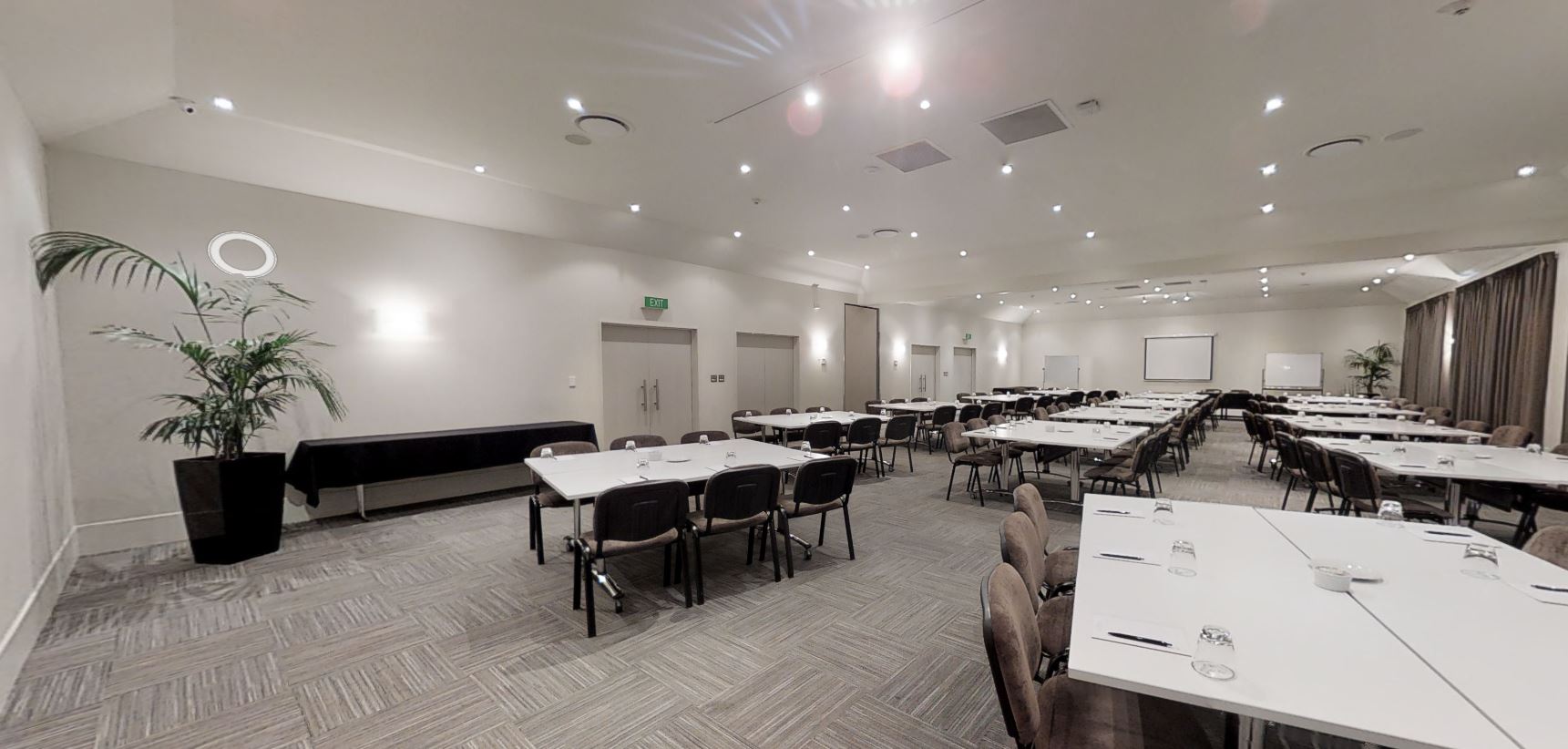 Hudson Ballroom at JetPark Hamilton 