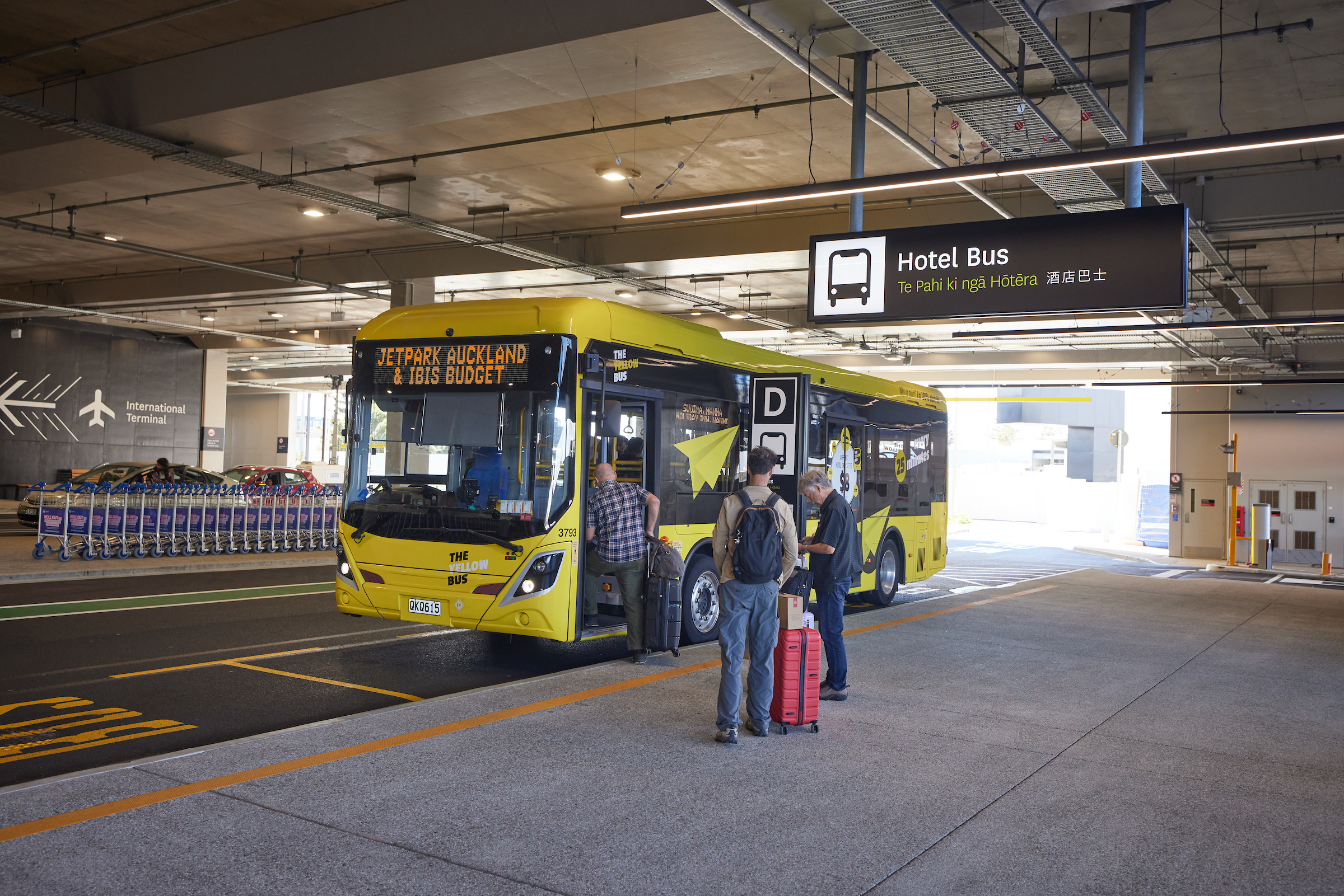 JetPark Auckland - Stay, Park & Fly